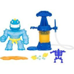Moose Figurine Goo Jit Zu Hero Creator Tyro phosphorescent