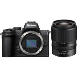 Nikon Z50II + 18-140mm f3,5-6,3 VR