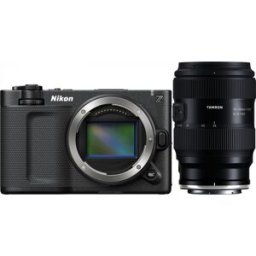 Nikon ZR + Tamron 35-100mm f2,8 Di III VXD