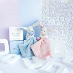 Doudou et Compagnie Doudou plat lapin rose J'aime mon doudou
