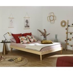 Ma Chambre d'Enfant Lit enfant avec sommier et pieds Honey Bois naturel 140x190 cm