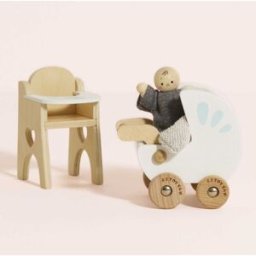 Le Toy Van Ensemble accessoires de nurserie pour maison de poupée en bois FSC
