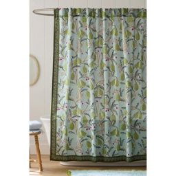 La Collection de Rideaux de Douche en Coton Imprimé Slub taille: 72" x 72" chez Anthropologie