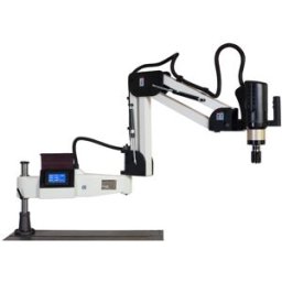 Bras de taraudage électrique M6 à M24 écran tactile PLC servo 1,2 kW 230V portée effective 1600 mm avec 9 douilles dia. 31 MW-Tech ETA2416