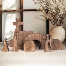 INF Ornements de bureau en bois de pin, ensemble de sept pièces multicolores pour décoration de table DIY, 23cm x 9cm