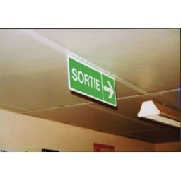Support Drapeau en Pvc personnalisable 2D