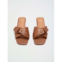 Friends Like These Friends Like These Faux Leather Buckle Detail Slip-On Flat Summer Sandales Brun EU 40 (UK 7)