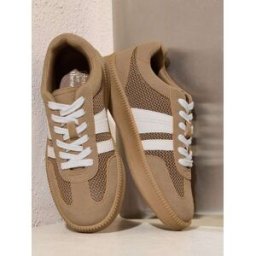 Friends Like These Mes amis aiment ces baskets de sport rétro à lacets et semelle en caoutchouc Brun EU 36 (UK 3 W)