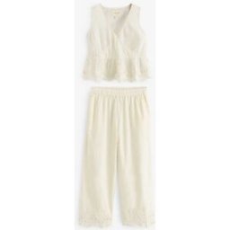 Laura Ashley Laura Ashley Embroidered Detail Cotton Pyjamas Set crème FR 52 (EU 50)