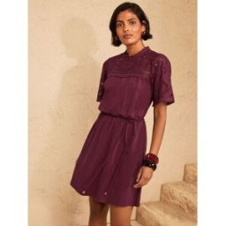 Love & Roses Love & Roses Broderie Yoke Jersey Mini Dress rouge FR 38 (EU 36)