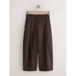 Next Pantalon chino plissé coupe ballon Brun FR 40 Regular (EU 38 R)