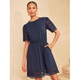 Love & Roses Love & Roses Broderie Trim 2-1 Woven Skirt Jersey Mini Dress bleu FR 44 (EU 42)