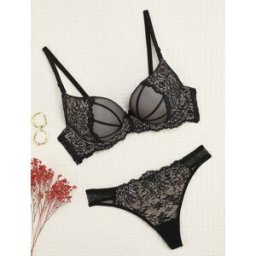 stand-prive.com Ensemble à jeu de broderie résille et string - Noir/nude noir-nude 100C/44 female