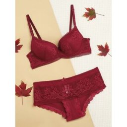 stand-prive.com Ensemble push-up à broderie fleurie et shorty - Prune prune 100B/44 female