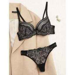 stand-prive.com Ensemble à fine broderie festonnée et string - Noir/nude noir-nude 100B/44 female