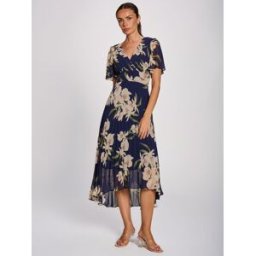Jolie Moi Jolie Moi Robe longue en mousseline plissée à manches ange bleu FR 44 (EU 42)