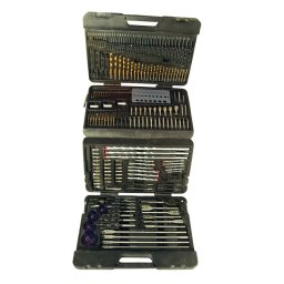 Mallette de 204 accessoires assortis pour perceuse