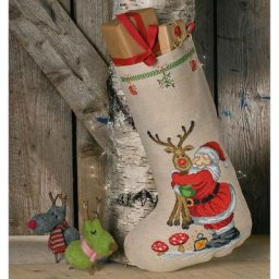 Chaussette de Noël à broder