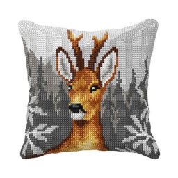 Devant de coussin ""chevreuil"", à broder au point de croix