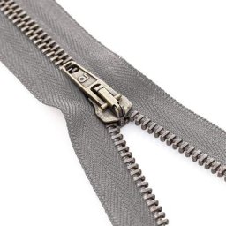 buttinette Fermeture à glissière avec glissière en métal, gris, séparable