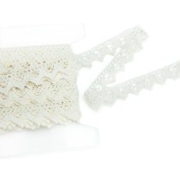 Galon de dentelle aux fuseaux, écru, largeur : 2 cm, longueur : 10 m