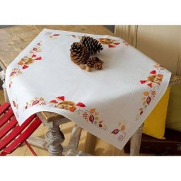 Nappe à broder ""hérisson avec amanite tue-mouches