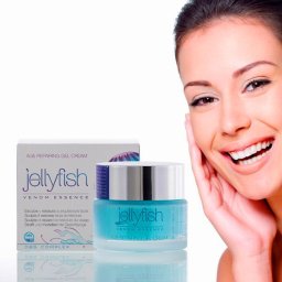 JELLYFISH VENOM ESSENCE RÁNCTALANÍTÓ ARCKRÉMGÉL, MEDÚZA KIVONATTAL