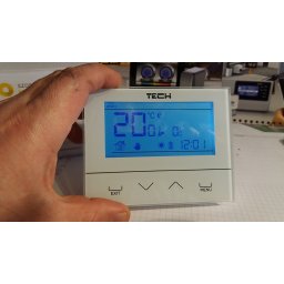 Szobatermosztát TECH HU-292v3 külső érzékelővel