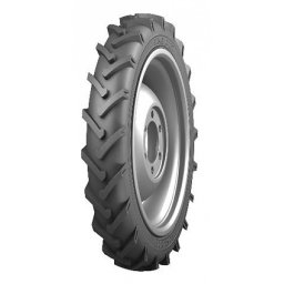 9.5 R42 Orosz 118A8 húzó gumiabroncs