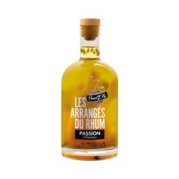Les Arranges Passion Ananas rum 28% 0,7 gyümölcs hússal