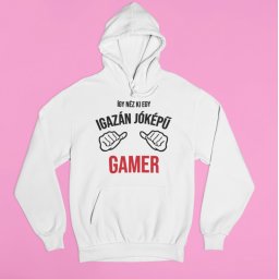 Így néz ki egy igazán jóképű gamer pulóver