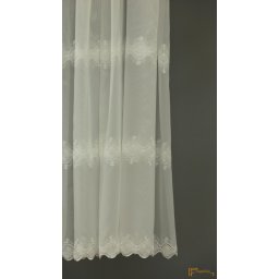 (2 méret 2 szín) Klasszikus hímzett minta Palermo 12 Ecru 210 cm+ózs