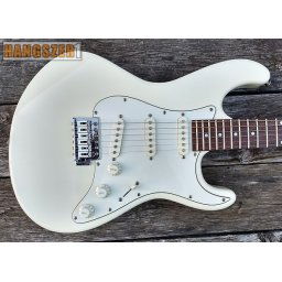 DEAN AVZS AWH STRATO elektromos gitár
