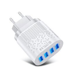 Hálózati töltő adapter 4 db USB csatlakozóval