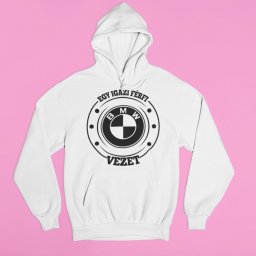 Egy igazi férfi BMW-t vezet pulóver