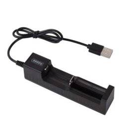 Elem (akkumulátor) Töltő 1x 18650 3,7 V (3206)