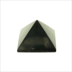 Shungit / Sungit piramis 8cm