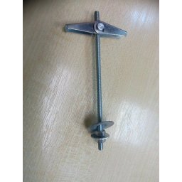 Mennyezetcsavar menetes TMM