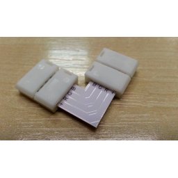 LED szalag sarok elem RGB / forrasztás nélküli 1 év garancia