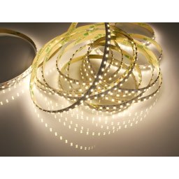 LED szalag MelegFehér beltéri 2835 120LED 9,3W 2700K 960lm 2 év garancia