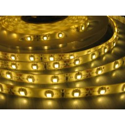 LED szalag MelegFehér kültéri 5050 60LED 17W 2700K IP65