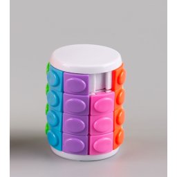 Tekergetős logikai játék henger - 4 soros