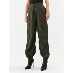 ONLY Szövet nadrág 15295049 Zöld Cargo Fit