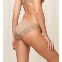 Triumph Lovely Micro Tai klasszikus alsó