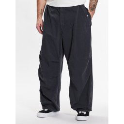 BDG Urban Outfitters Szövet nadrág 76522192 Fekete Baggy Fit