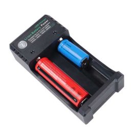Elem (akkumulátor) Töltő 2x 18650 3,7 V (2481)