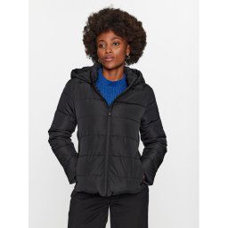 Vero Moda Pehelykabát 10289837 Fekete Regular Fit