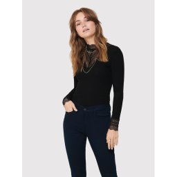 ONLY Blúz Tilde 15207788 Fekete Regular Fit