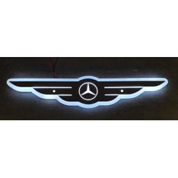 MERCEDES inox szárnyas dísz HÁTTÉRVILÁGÍTÁSSAL