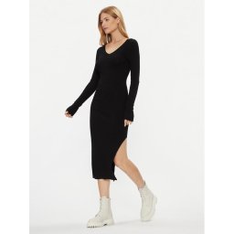 ONLY Kötött ruha 15302348 Fekete Regular Fit